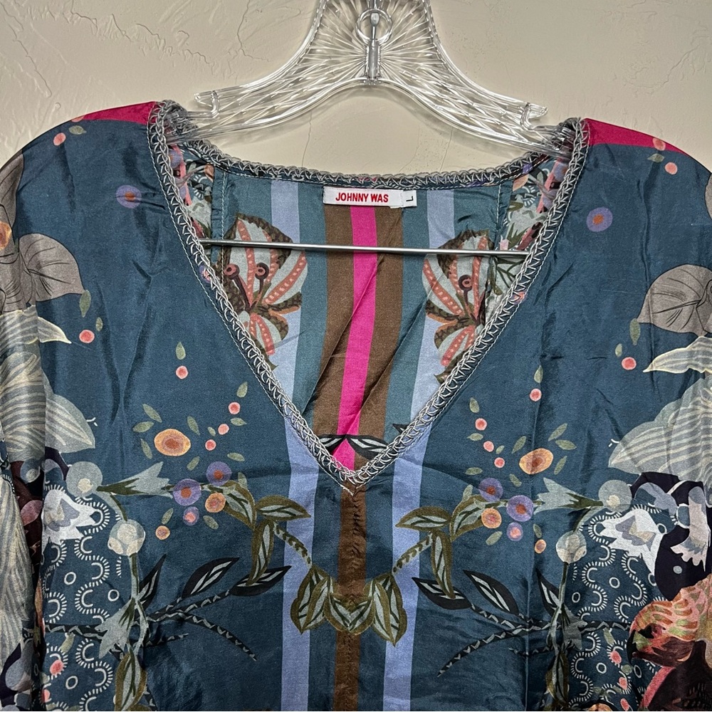 Johnny Was‎ Aran Georgia 100% Silk Floral Boho Ruched  Sleeves Tassel Trim Top - Picture 6 of 14